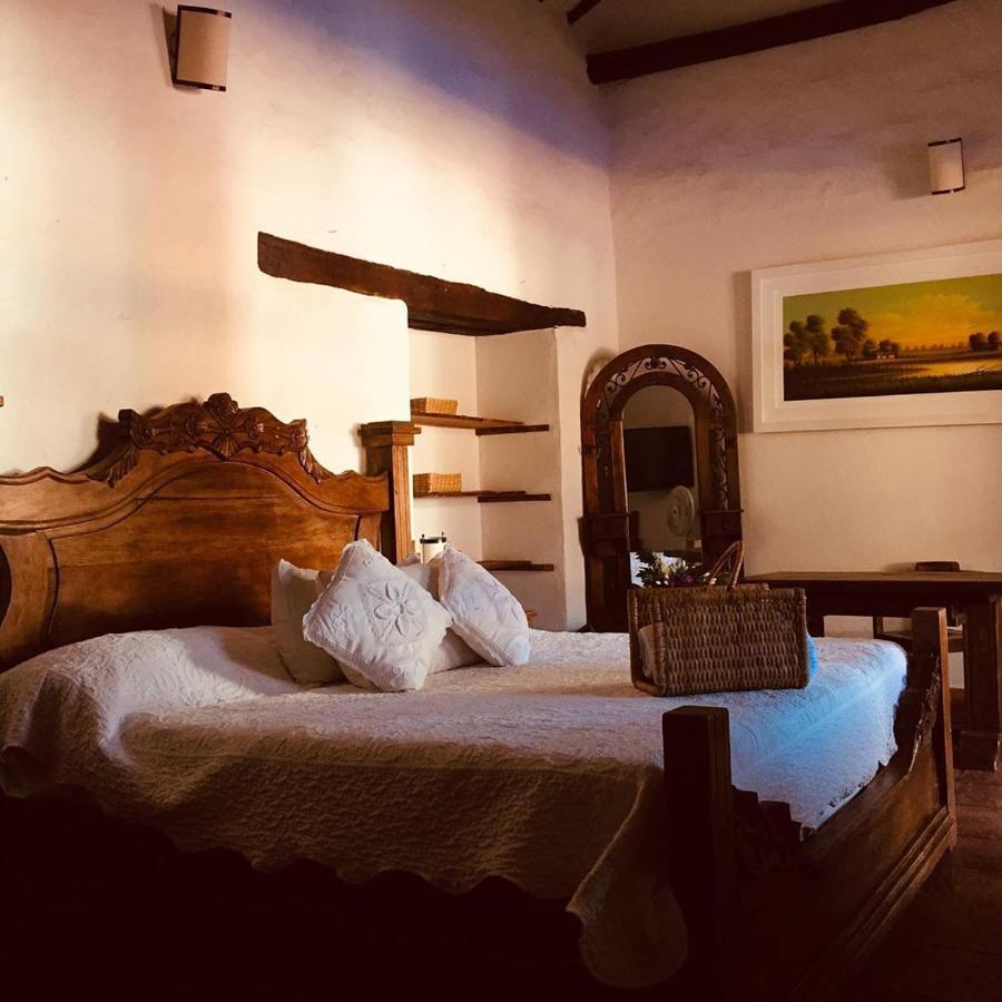 La Serrana Hostal Spa Socorro Exterior photo