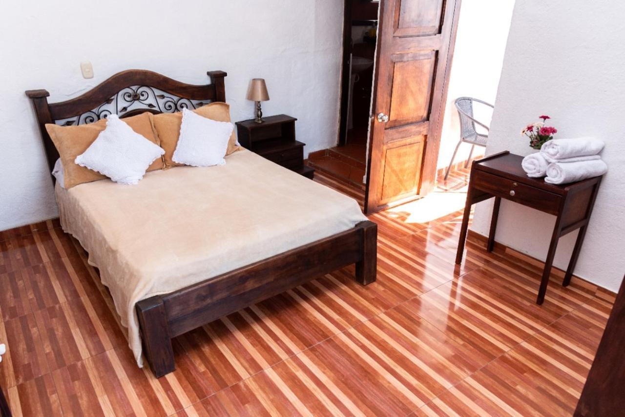 La Serrana Hostal Spa Socorro Exterior photo
