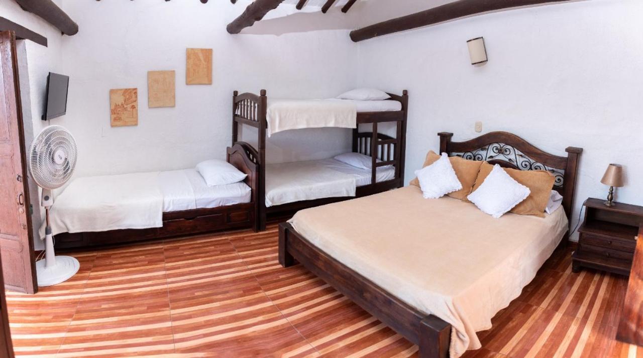 La Serrana Hostal Spa Socorro Exterior photo
