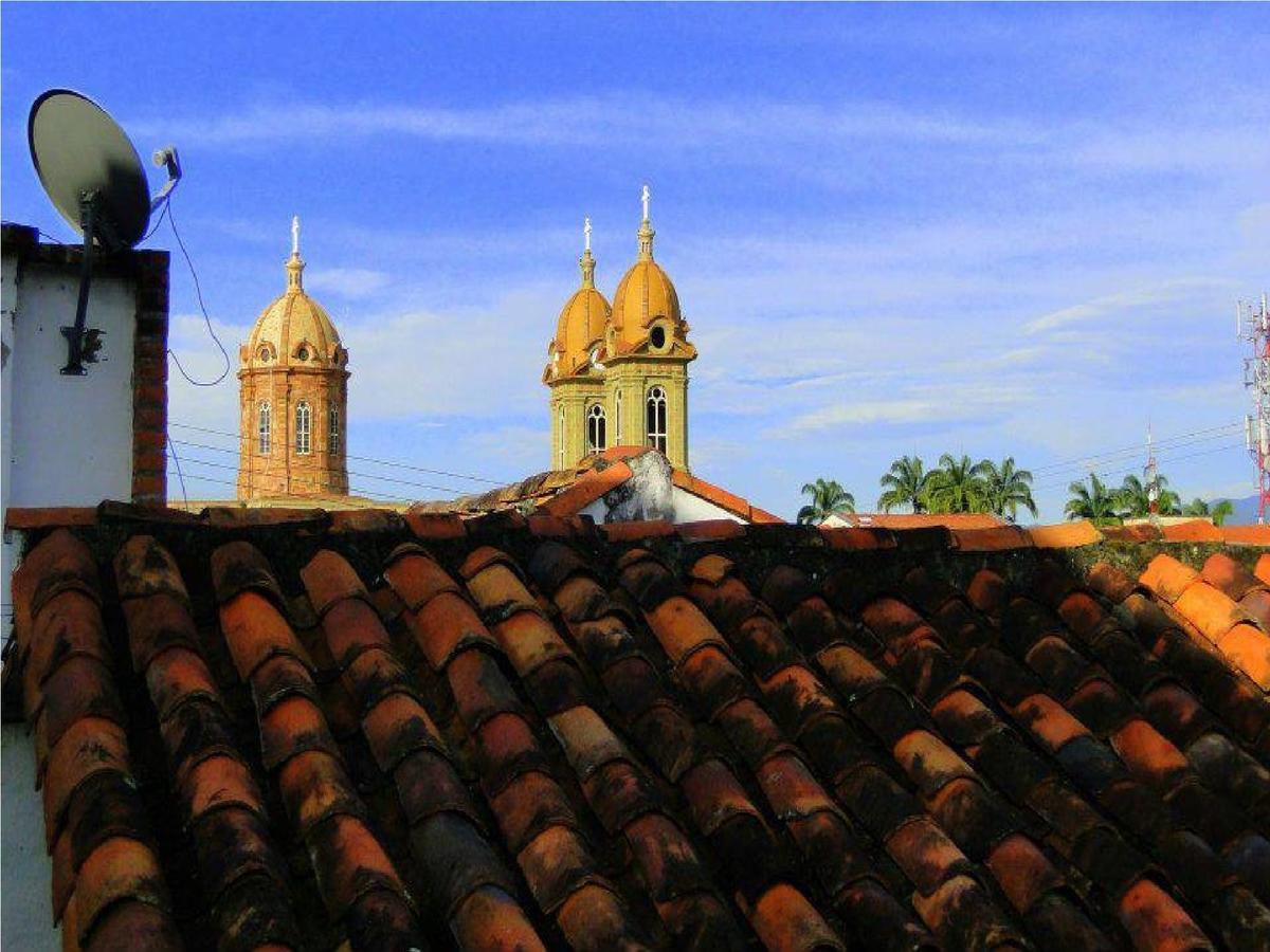 La Serrana Hostal Spa Socorro Exterior photo
