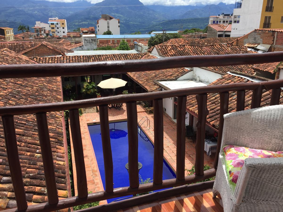 La Serrana Hostal Spa Socorro Exterior photo