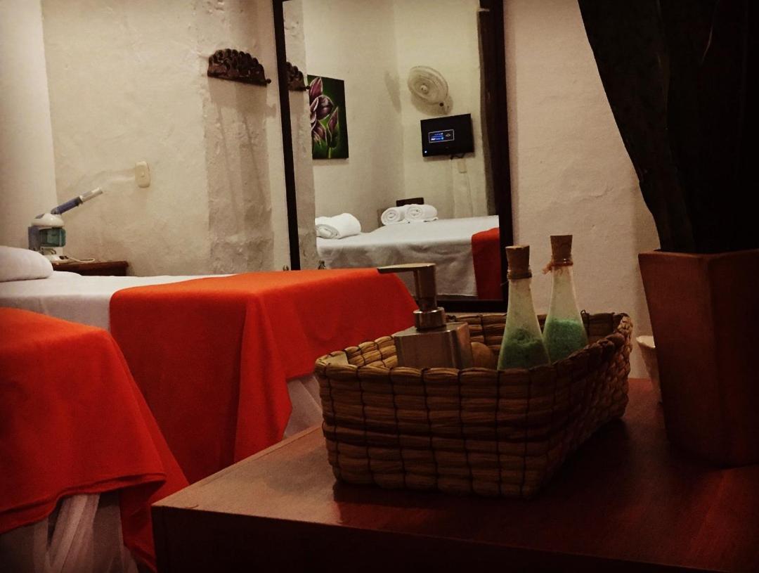 La Serrana Hostal Spa Socorro Exterior photo